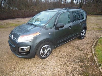 Grau Gebraucht 2017 Citroën C3 Picasso SELECTION Van / Kleinbus | 4.999 € (Fairer Preis)