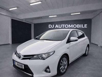 Gebraucht Toyota Auris Hybrid 136 PS (100 kW) 2014 Weiß Limousine