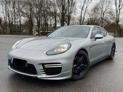 Porsche Panamera GTS