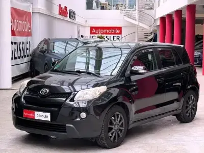 Gebraucht Toyota Urban Cruiser 101 PS (74 kW) 2009 Schwarz Kleinwagen