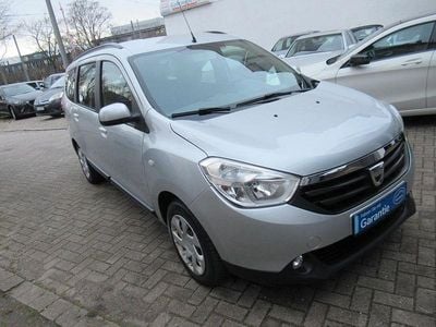 Gebraucht Dacia Lodgy Lauréate 116 PS (85 kW) 2017 Silber Van / Kleinbus