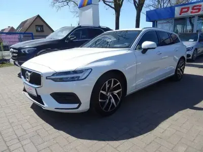 Occasion Volvo V60 Momentum 190 ch (139 kW) 2019 Blanc Break