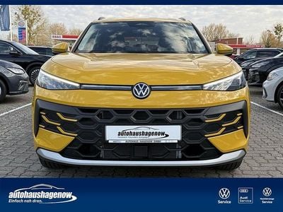 Neu VW T-Roc Life 150 PS (110 kW) 2026 Gelb SUV
