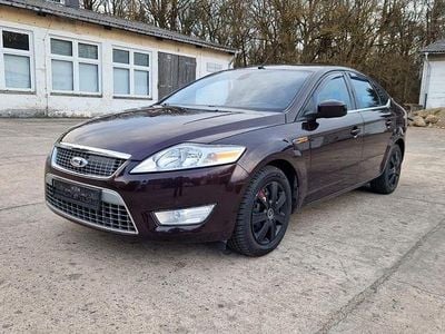 Gebraucht Ford Mondeo Titanium 160 PS (117 kW) 2008 Rot Limousine