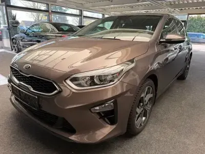 Brugt Kia Ceed Vision 140 HK (102 kW) 2018 Brun Hatchback