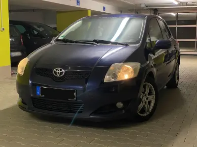 Gebraucht Toyota Auris 126 PS (92 kW) 2007 Blau Kleinwagen