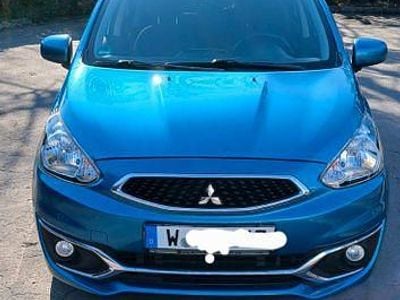 Gebraucht Mitsubishi Space Star Top 80 PS (58 kW) 2017 Blau Kleinwagen