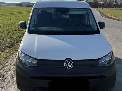 Gebraucht VW Caddy Basis 102 PS (75 kW) 2020 Weiß Van / Kleinbus