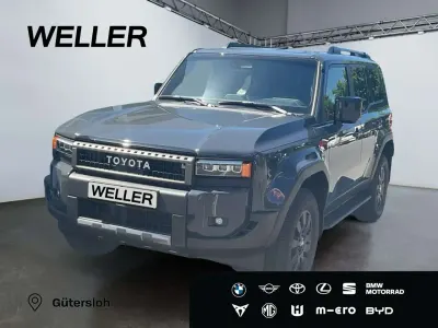Neu Toyota Land Cruiser Executive 205 PS (150 kW) 2026 Grau SUV