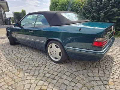 Gebraucht Mercedes E320 Sportline 220 PS (161 kW) 1995 Grün Cabrio
