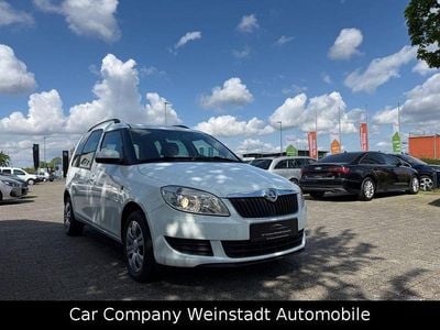 Second-hand Skoda Roomster Ambition 86 CP (63 kW) 2015 Alb Monovolum