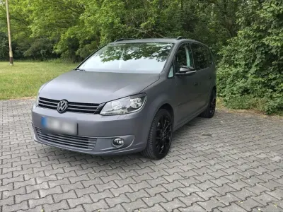 Gebraucht VW Touran 140 PS (102 kW) 2011 Braun Van / Kleinbus