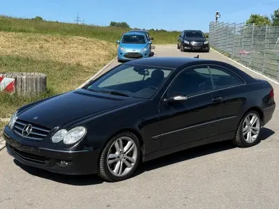 Gebraucht Mercedes CLK320 224 PS (164 kW) 2007 Schwarz Coupé