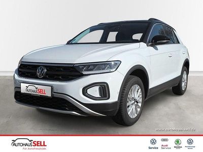 Second-hand VW T-Roc Life 116 CP (85 kW) 2024 Alb SUV
