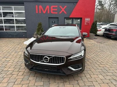 Gebraucht Volvo V60 Inscription 253 PS (186 kW) 2021 Braun Kombi