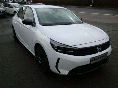 Weiß Gebraucht 2024 Opel Corsa Basis Limousine | 16.900 € (Fairer Preis)