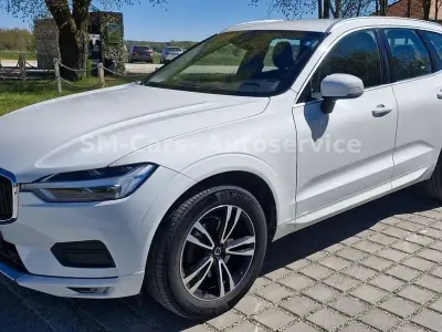 Usata Volvo XC60 Momentum 190 CV (139 kW) 2020 Bianco SUV