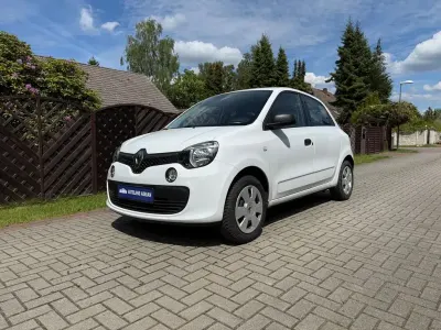 Używany Renault Twingo Life 69 KM (50 kW) 2018 Biały Hatchback