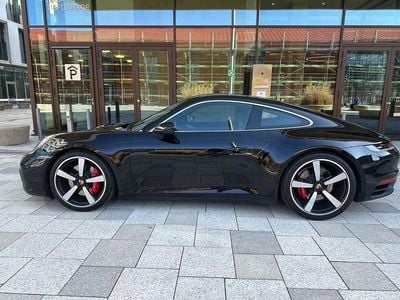 Second-hand Porsche 992 450 CP (330 kW) 2020 Negru Coupe