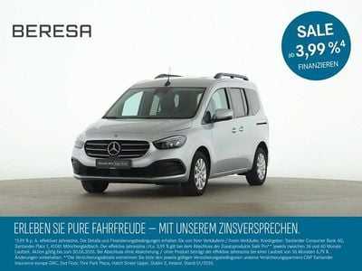 Gebraucht Mercedes T180 Progressive 131 PS (96 kW) 2024 Silber Van / Kleinbus