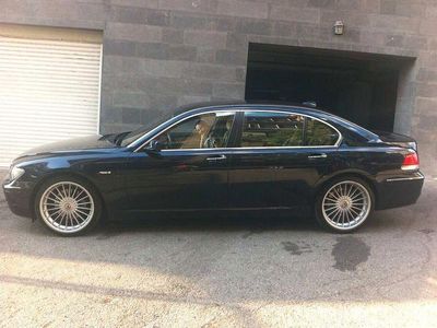 Second-hand BMW 750L 367 CP (269 kW) 2005 Albastru Berlinǎ