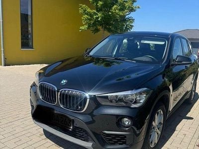 Second-hand BMW X1 Advantage 140 CP (102 kW) 2018 Negru SUV