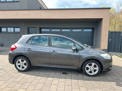 Usata Toyota Auris Edition 132 CV (97 kW) 2012 Grigio Berlina