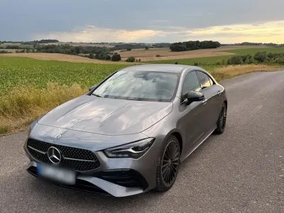 Gebraucht Mercedes CLA200 AMG 163 PS (119 kW) 2024 Grau Coupé