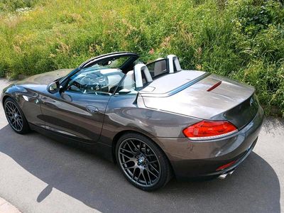 Second-hand BMW Z4 Sport Line 204 CP (150 kW) 2009 Maro Cabrio