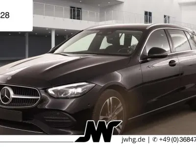 Używany Mercedes C300e 204 KM (150 kW) 2023 Czarny Kombi