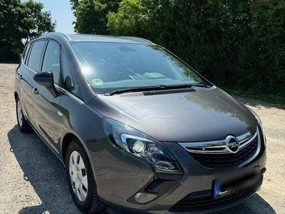 Opel Zafira Tourer