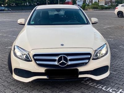 Usata Mercedes E200 150 CV (110 kW) 2019 Giallo Berlina