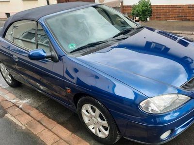 Gebraucht Renault Mégane Cabriolet 107 PS (78 kW) 1999 Blau Cabrio