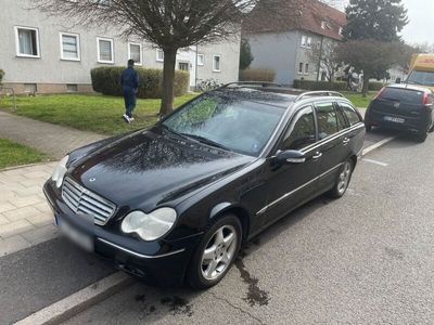 gebraucht Mercedes C220 cdi 2004 143ps