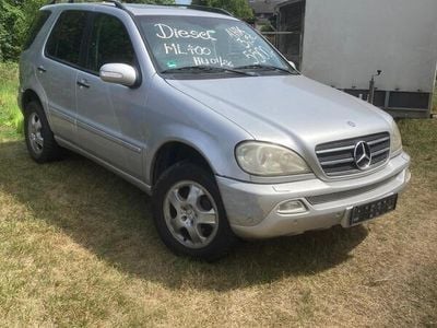 Mercedes ML400