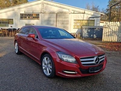 Gebraucht Mercedes CLS350 265 PS (194 kW) 2013 Rot Kombi