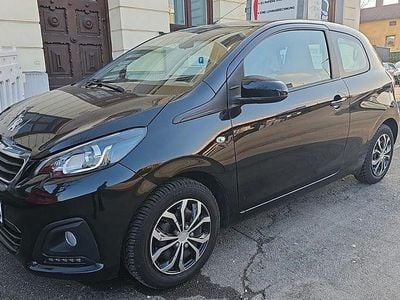 Second-hand Peugeot 108 Active 69 CP (50 kW) 2017 Negru Hatchback