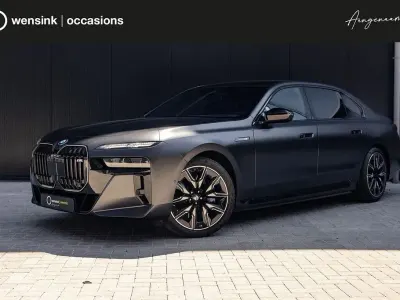 Gebraucht BMW i7 M Sport 484 kW (659 PS) 2023 Grau Limousine