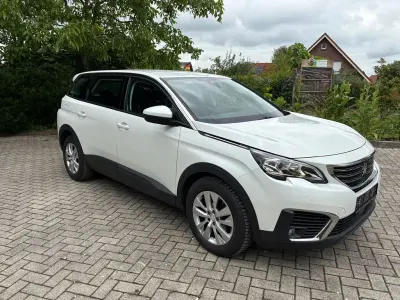 Gebraucht Peugeot 5008 Active 131 PS (96 kW) 2020 Weiß SUV