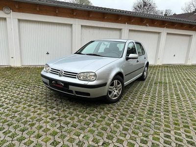 Usata VW Golf IV 75 CV (55 kW) 2000 Grigio Utilitaria