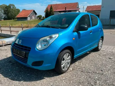 Gebraucht Suzuki Alto 68 PS (50 kW) 2012 Blau Kleinwagen