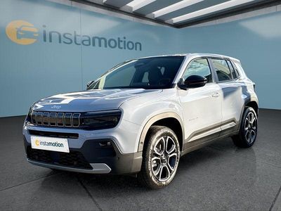 Neu Jeep Avenger 110 PS (80 kW) 2025 Grau SUV