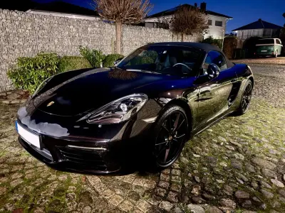 Gebraucht Porsche 718 Boxster 299 PS (219 kW) 2024 Schwarz Cabrio