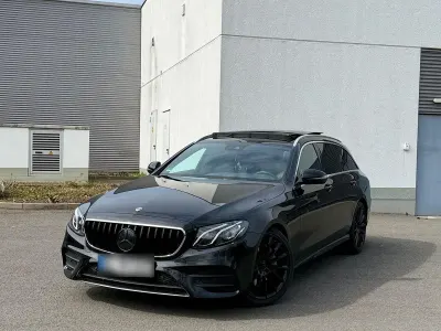 Gebraucht Mercedes E220 194 PS (142 kW) 2017 Schwarz Kombi