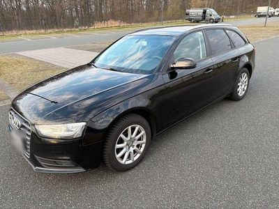 Second-hand Audi A4 Attraction 150 CP (110 kW) 2013 Negru Break