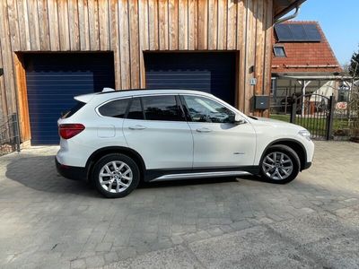 gebraucht BMW X1 xDrive20d xLine Steptronic xLine Scheckheft