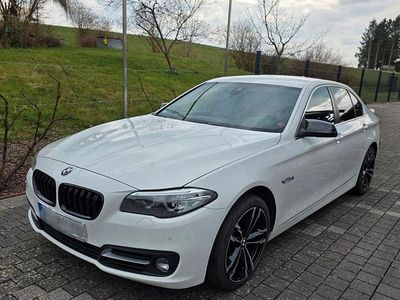 Gebraucht BMW 520 Luxury Line 190 PS (139 kW) 2016 Weiß Limousine