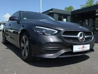 Gebraucht Mercedes C300 258 PS (189 kW) 2023 Grau Limousine