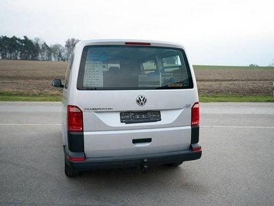 Gebraucht VW Transporter 139 PS (102 kW) 2016 Silber Van
