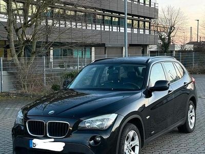 Gebraucht BMW X1 140 PS (102 kW) 2011 Schwarz SUV